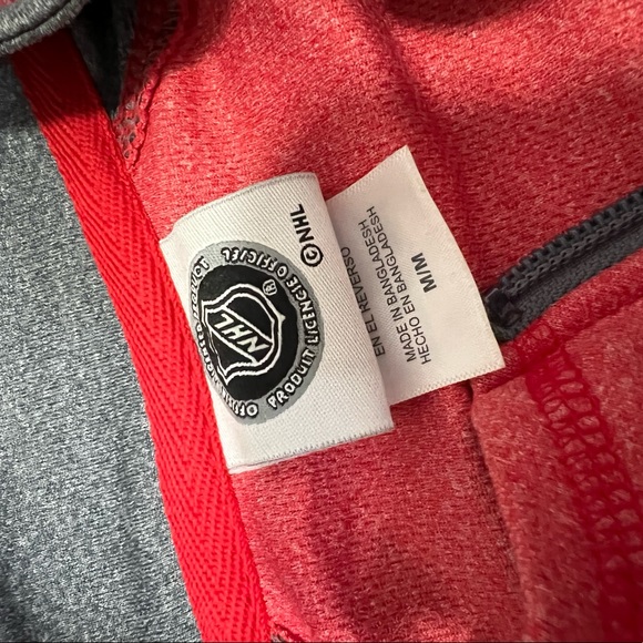 Red wings quarterzip pullover - Picture 3 of 4